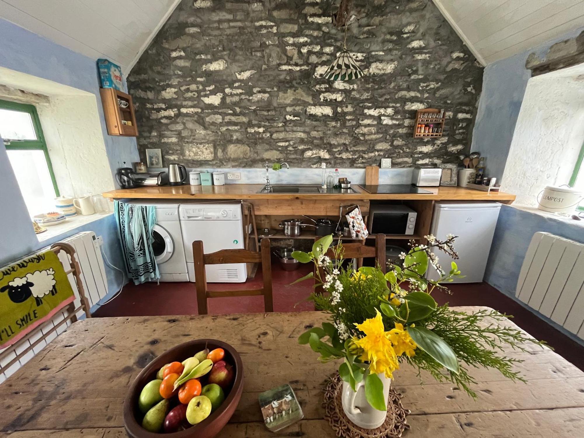 -Going Back In Time- 200 Year Old Farmhouse Creegh Eksteriør bilde
